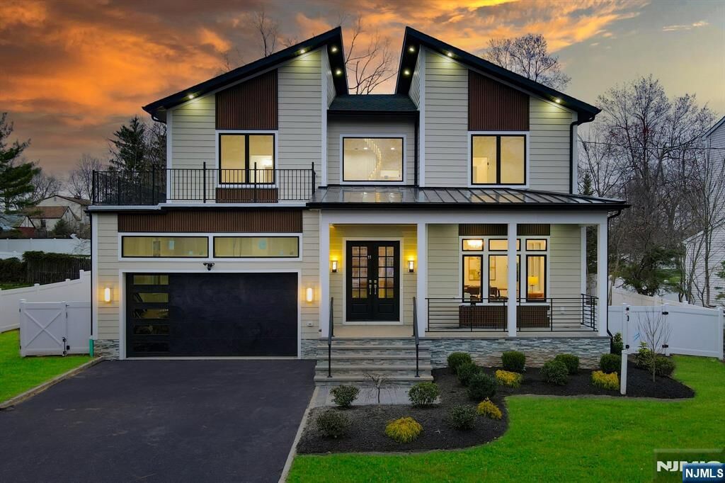 Property Photo:  11 Country Club Road  NJ 07039 