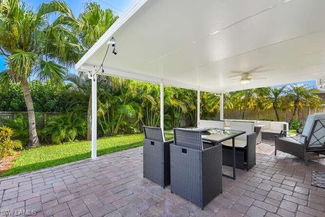 Property Photo:  637 103rd Ave N  FL 34108 