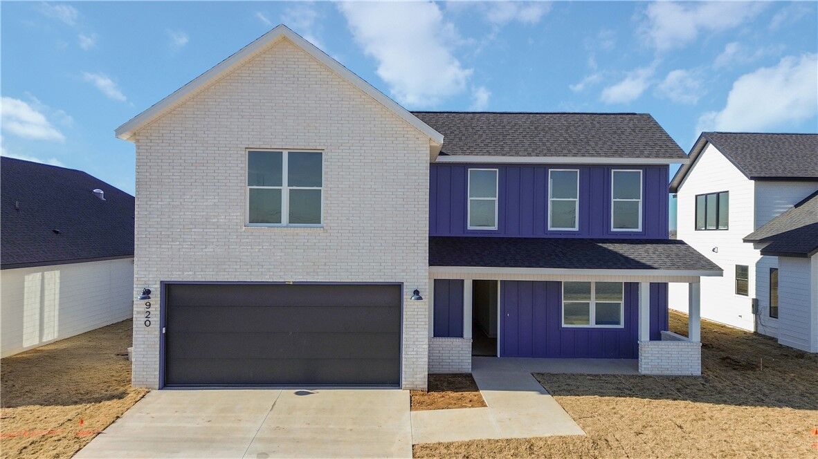 Property Photo:  990 Thornwood Place  AR 72713 