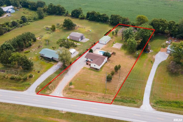 Property Photo:  3700 State Route 147  IL 62995