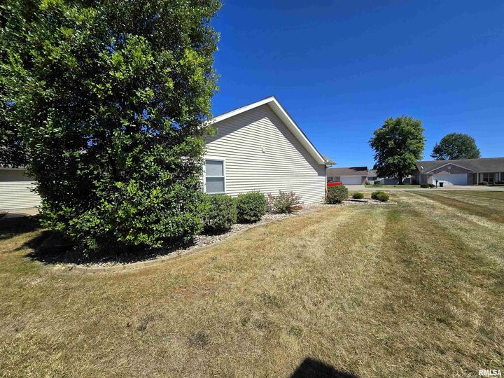 Property Photo: 108 Chase Lane IL 62959