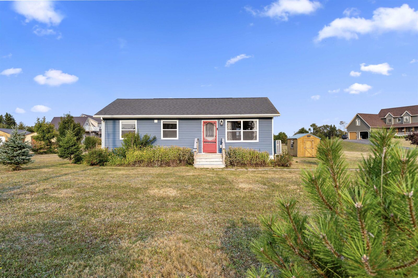 Property Photo:  19 Wharf Road  PE C0B 1X0 