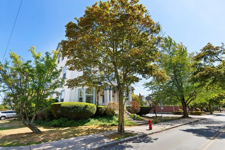 Property Photo:  81 Washington Street 4  MA 02148 