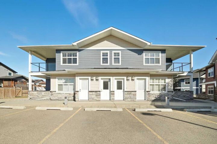 5300 Vista Trail G2  Blackfalds AB T4M 0L8 photo