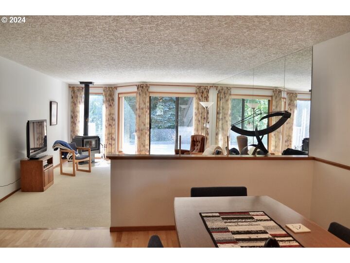 Property Photo: 13846 NW 10th Ct WA 98685
