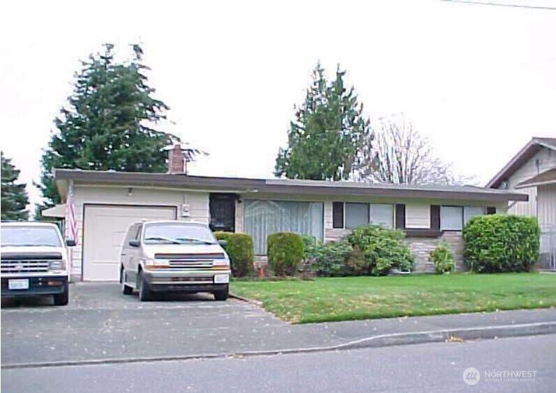 Property Photo:  614  Waverly Avenue  WA 98201 