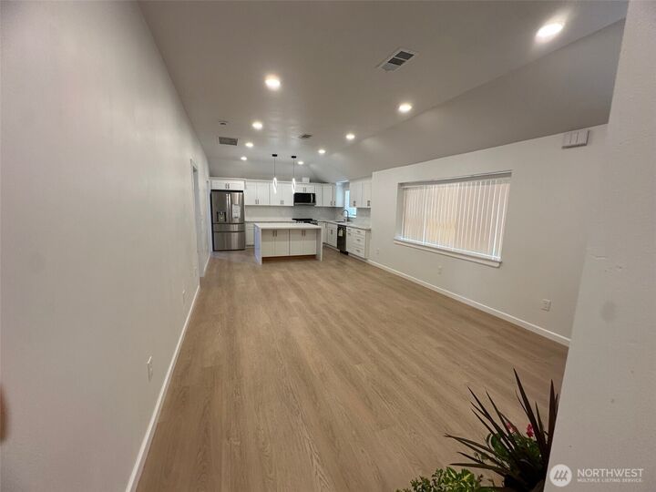 Property Photo:  16337  Interlake Avenue N  WA 98133 