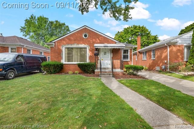 Property Photo:  8235 Virgil Street  MI 48127 