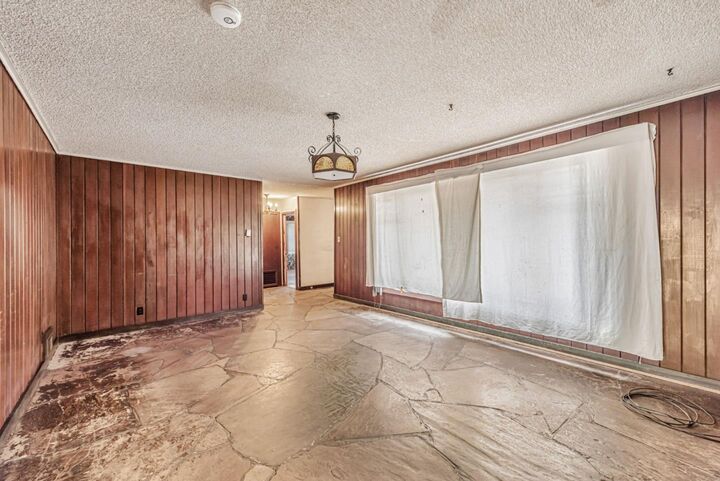 Property Photo:  1545 Pomeroy Avenue  CA 95051 