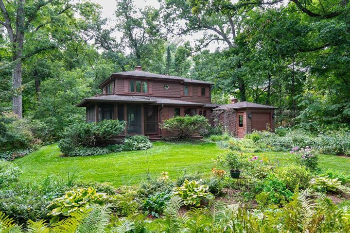 Property Photo:  1514 Wood Lane  WI 53705