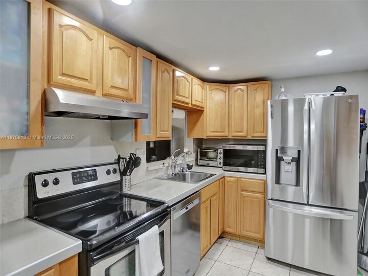 Property Photo:  8415 SW 107th Ave 256W  FL 33173 