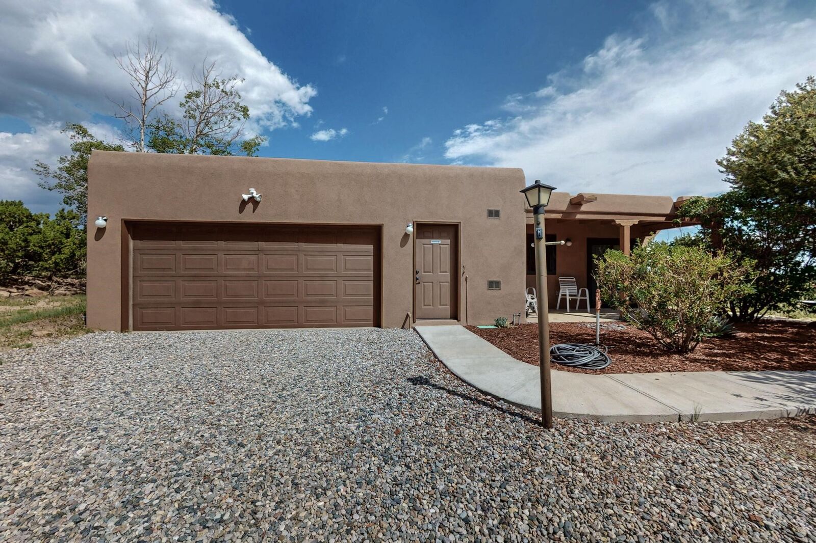Property Photo: 5 Oriente Court NM 87508