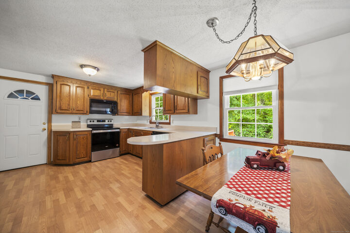 Property Photo:  22 Duff Drive  CT 06082 