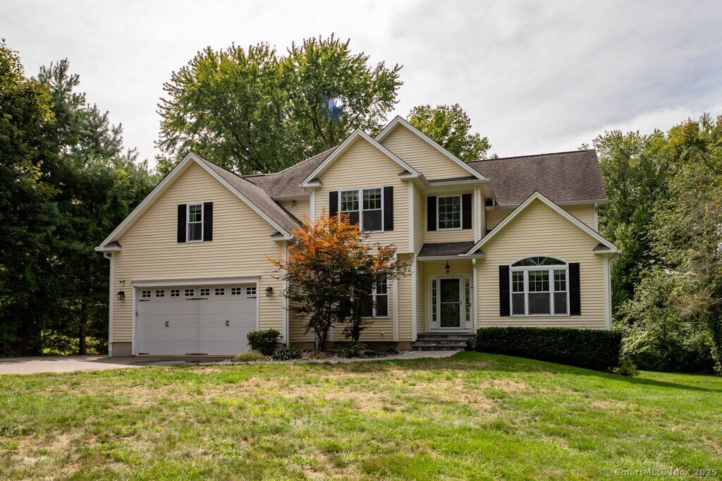 Property Photo:  848 Prospect Street  CT 06479