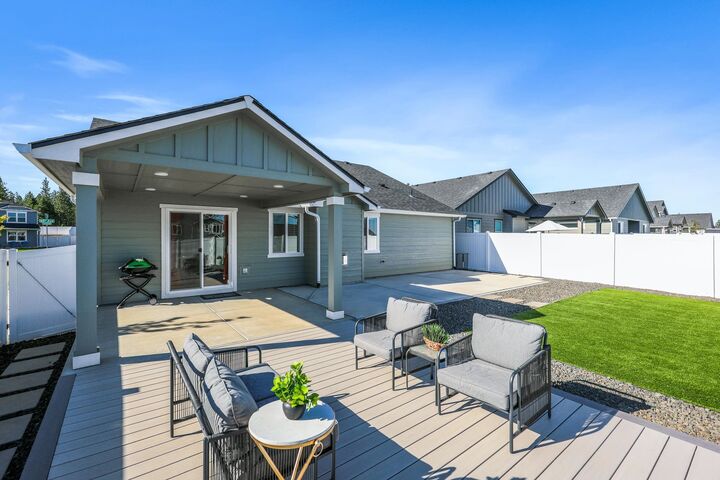 Property Photo:  1414 W 68th Ave  WA 99224 