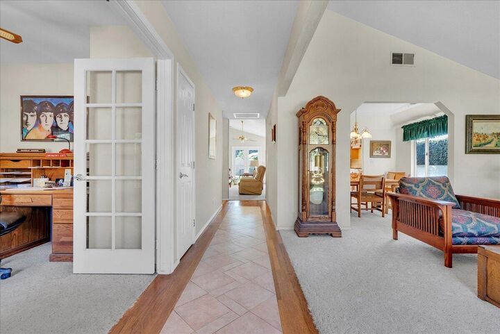 Property Photo:  1124 N Vista Street  CA 93292 