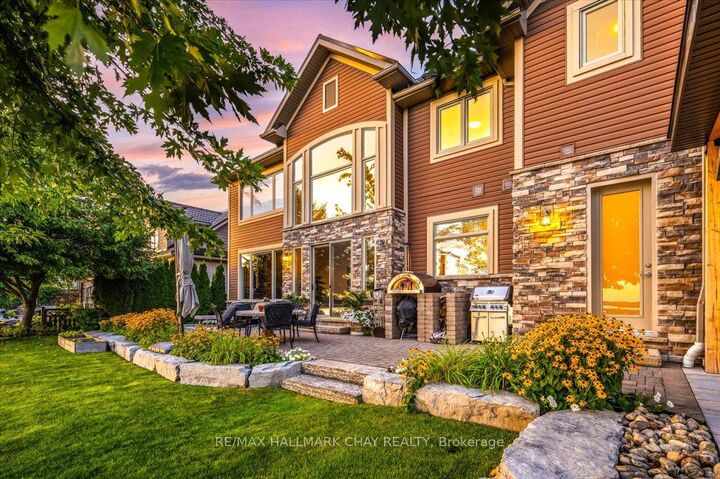 Property Photo:  147 Victoria Crescent  ON L3V 0J5 