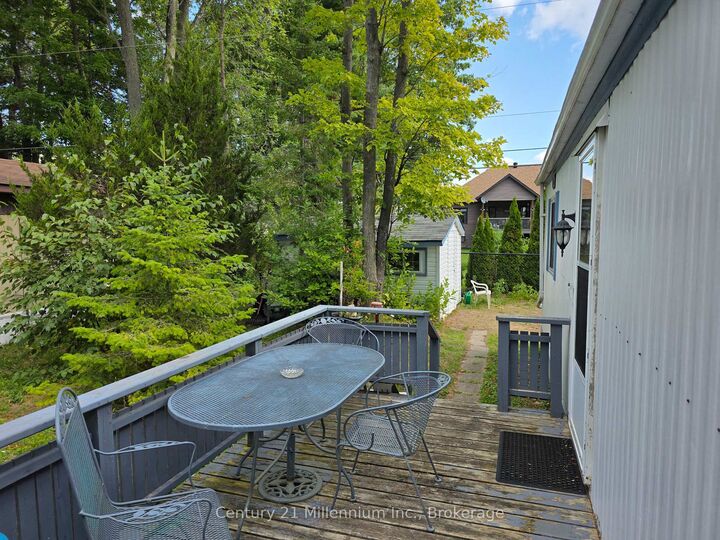 Photo de la propriété:  67 Georgian Glen Drive  ON L9Z 1K8