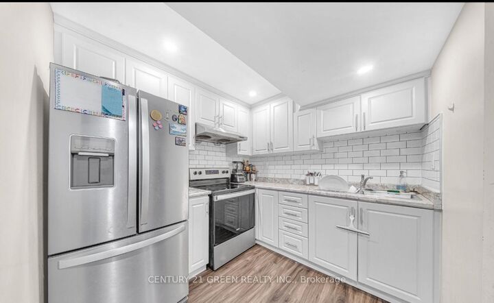 Property Photo: 668 Kennedy Circle W Bsmt ON L9T 7E7