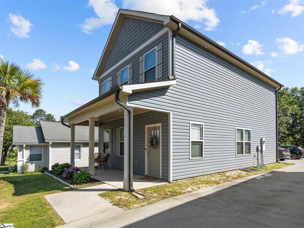 Property Photo:  112 Wilbur Street  SC 29640 