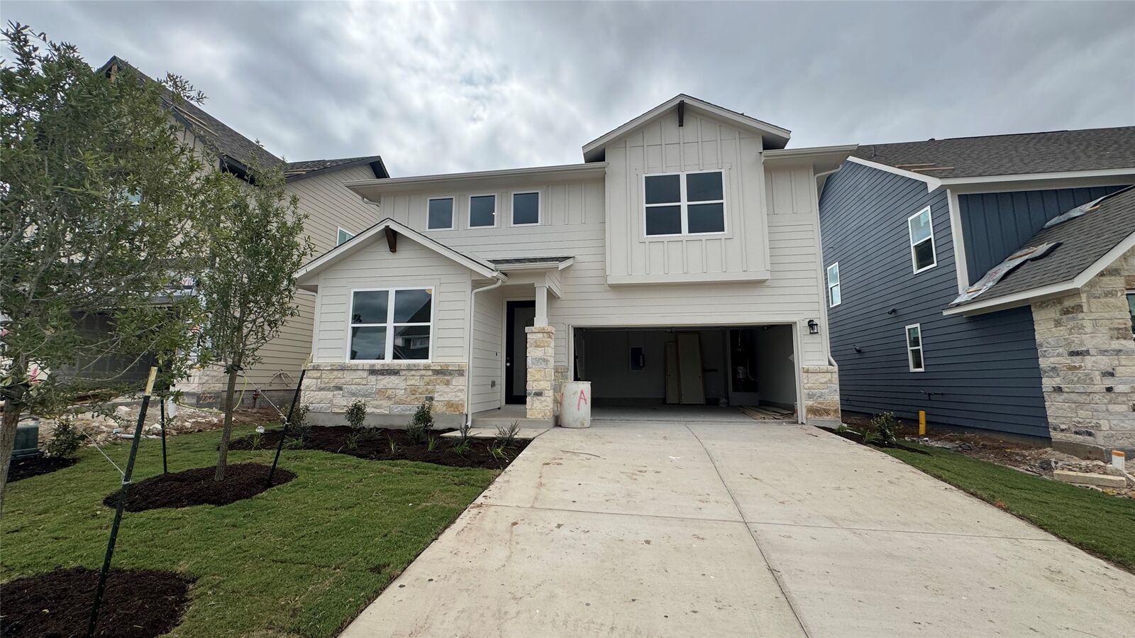 Property Photo:  222 Crater Lake Drive  TX 78620 