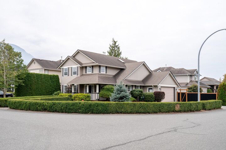 Property Photo: 5671 Ellen Street BC V2R 5N5
