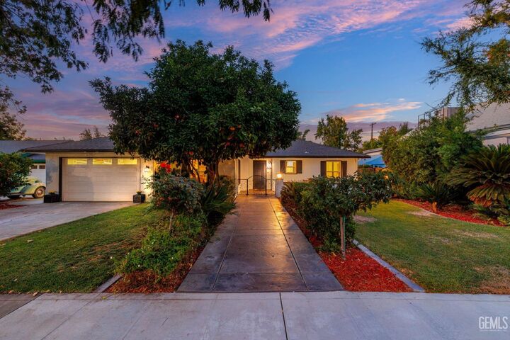 2810 19th St.  Bakersfield CA 93301 photo