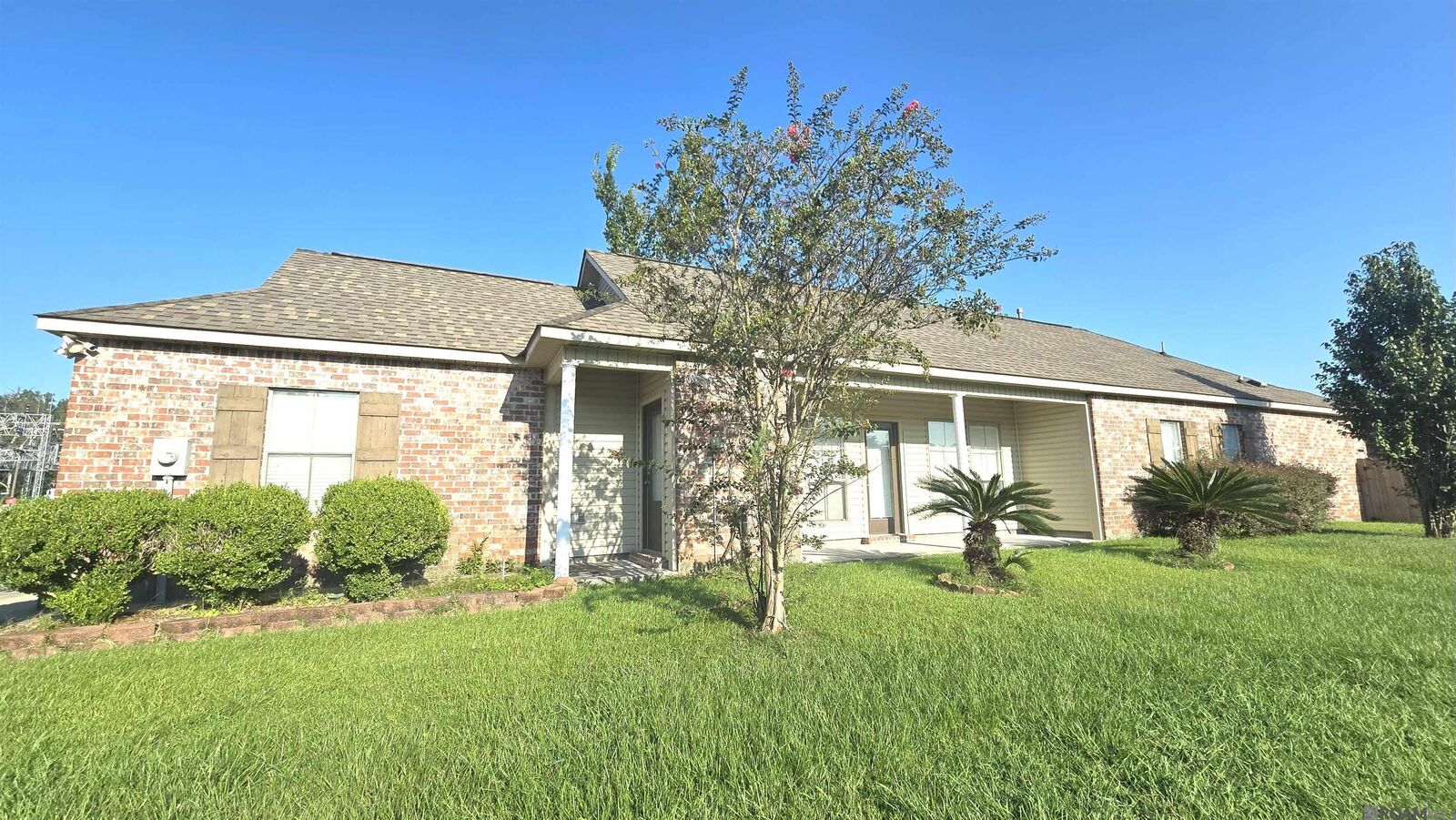 Property Photo: 15030 Cranbrook Ct LA 70816