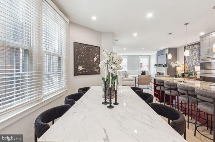 Property Photo: 910 Spruce Street 10 PA 19107