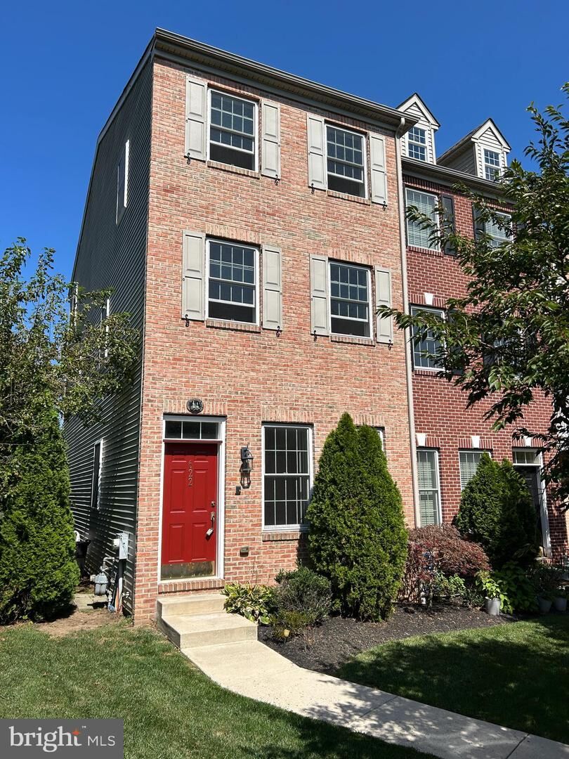 Property Photo: 622 Keely Court PA 19128