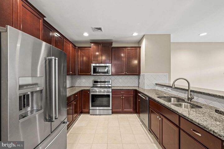 Property Photo:  233 Carson Terrace  PA 19006 
