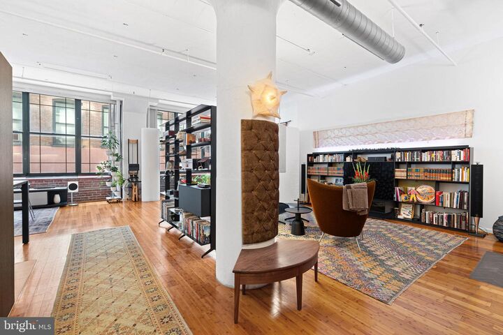 Property Photo:  314 N 12th Street 205  PA 19107 