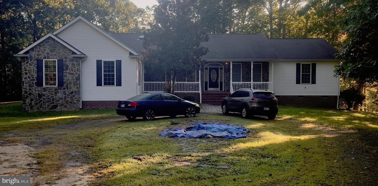 Property Photo:  202 Baylor Drive  VA 22520 