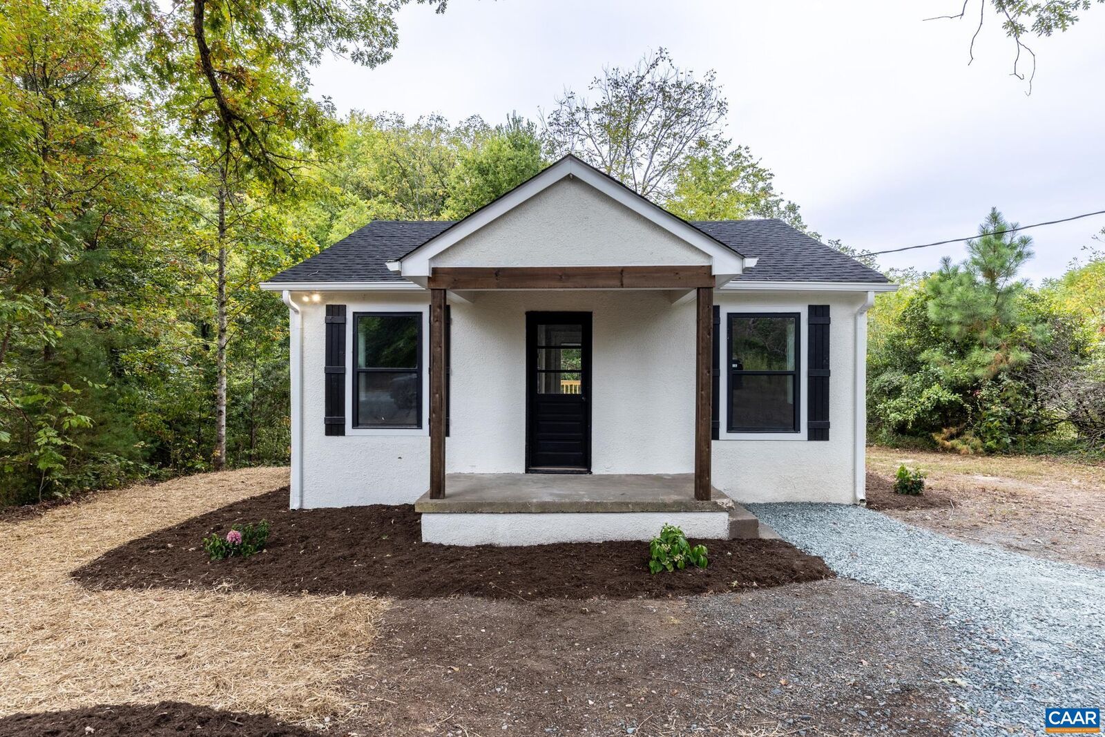 Property Photo: 2157 Thomas Jefferson Pkwy VA 22902