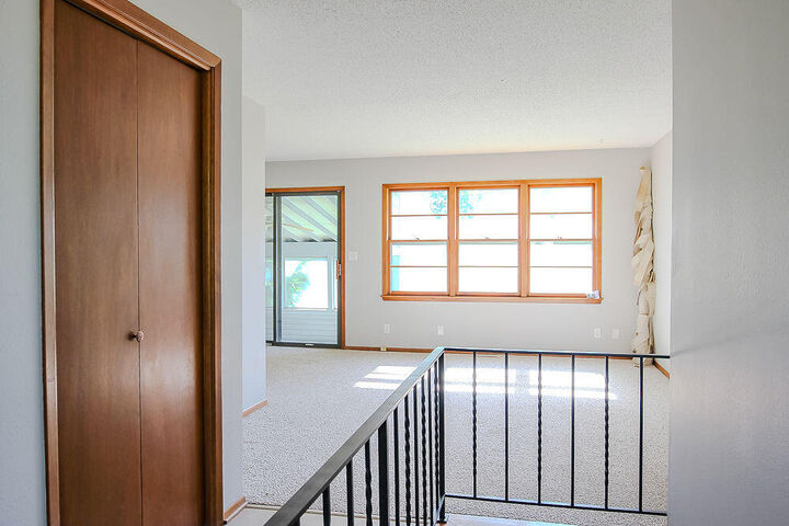 Property Photo:  306 Schubert Circle  IA 50014 