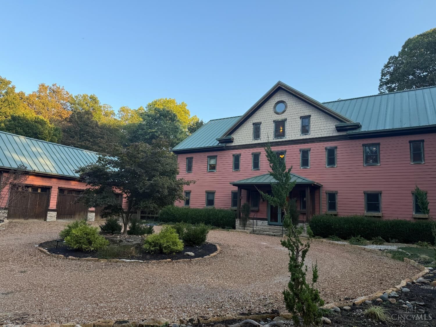 Property Photo: 3952 Merwin Farms Drive OH 45157
