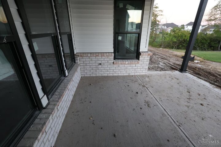 Property Photo:  3976 Olinger Lane  OH 45011 