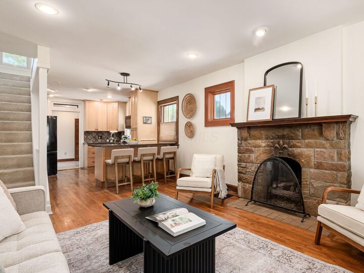 Property Photo:  781 Bruck Street  OH 43206