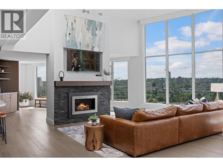 Photo de la propriété: 1500 Howe Street 2403 BC V6Z 2N1