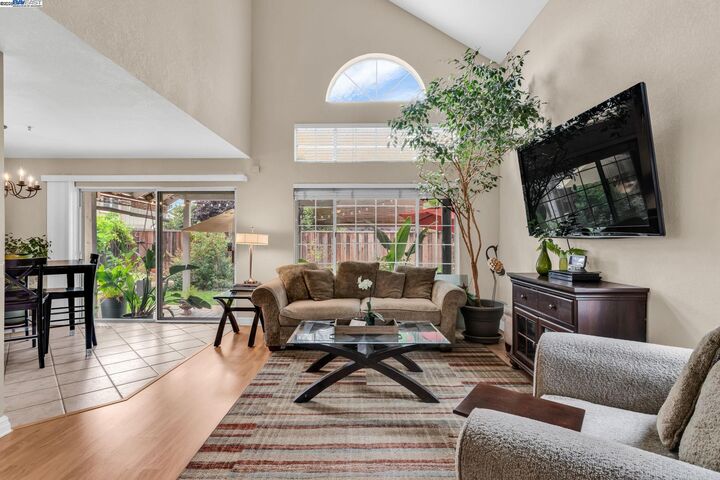 Property Photo: 5473 Rainflower Dr CA 94551