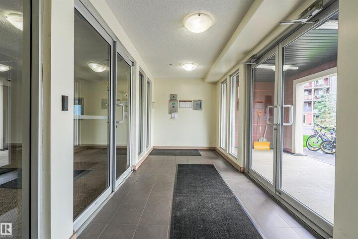 Property Photo: 3315 James Mowatt Trail SW 124 AB T6W 3L9