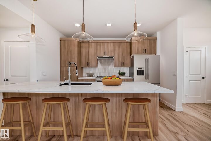 Property Photo:  1326 Keswick Drive SW  AB T6W 4V8 