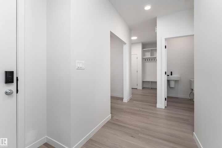 Property Photo:  2319 159 Street SW  AB T6W 5K5 