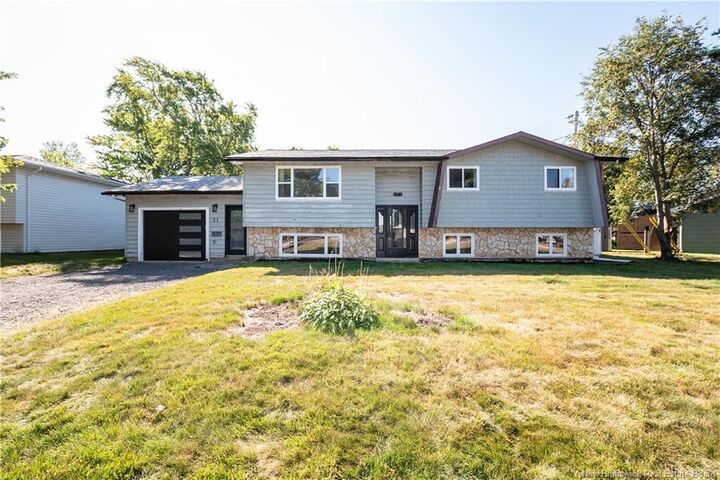 21 Pinder Road  Riverview NB E1B 3Z2 photo