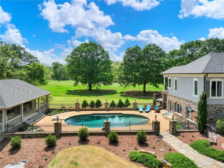 Property Photo:  4600 Pinot Noir Drive  GA 30517 