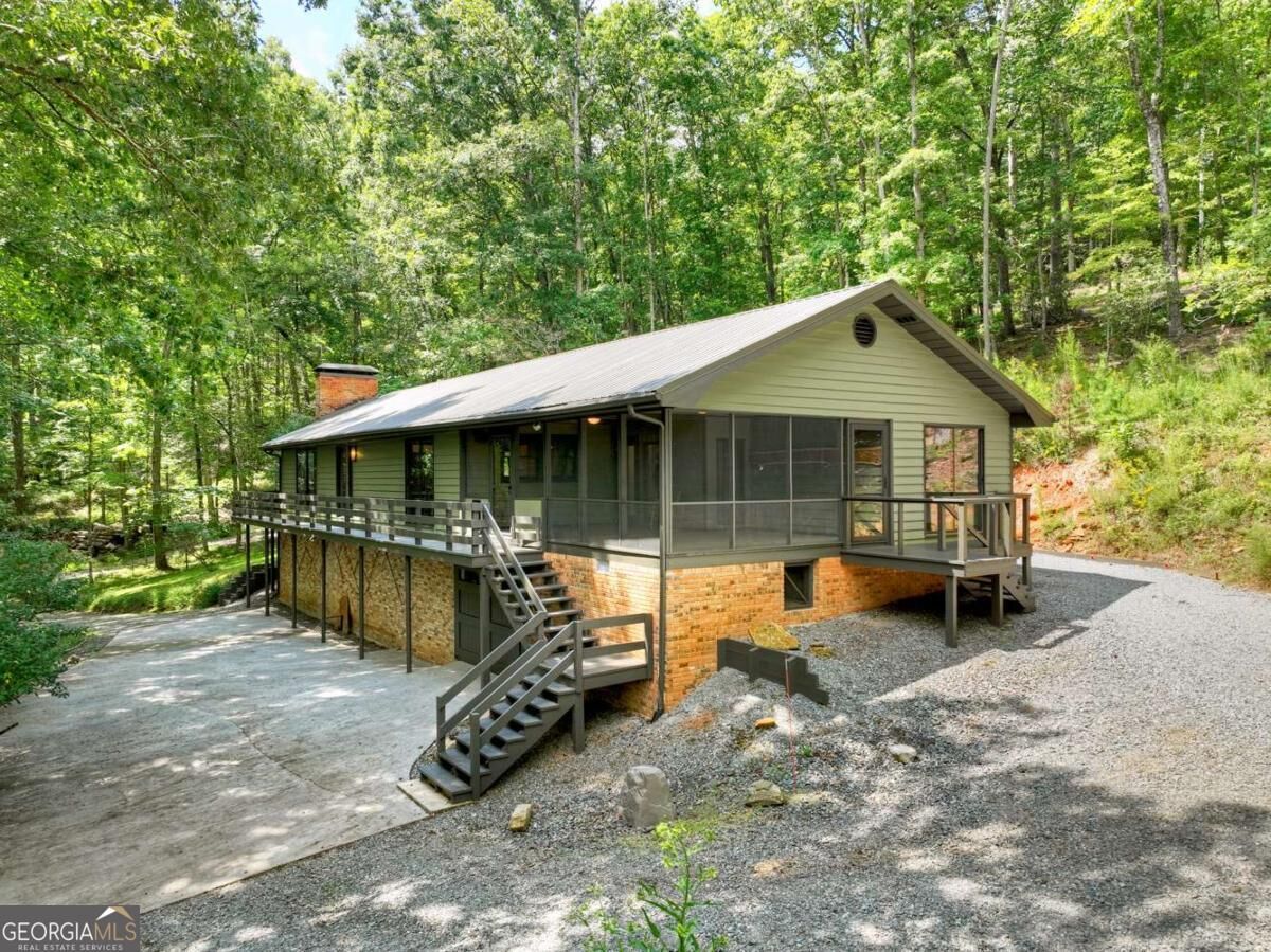 Property Photo:  260 Flat Creek Crossing  GA 30513 