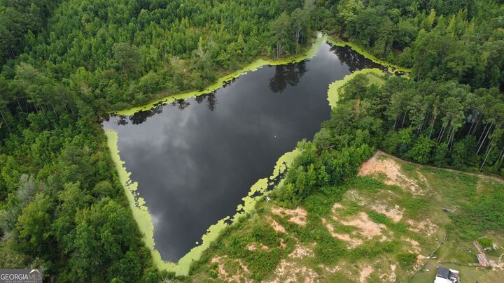 Property Photo: 415 Tapley Road GA 30180