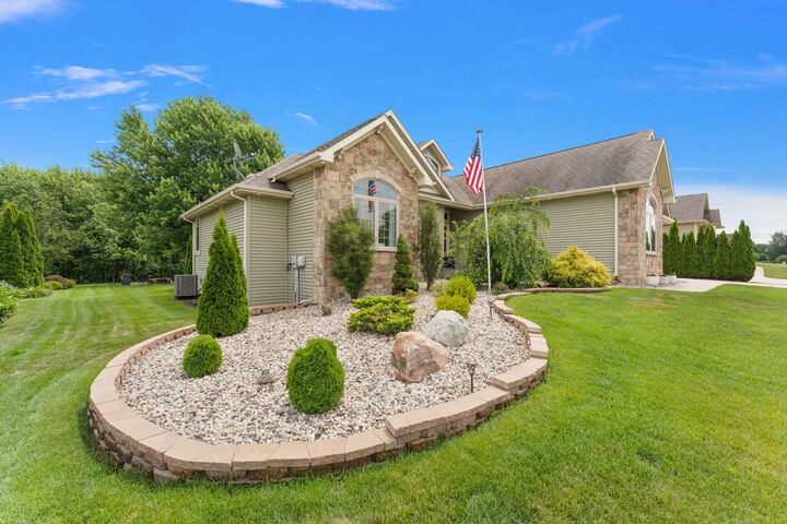 Property Photo:  2655 Vivante Drive  IN 46385 