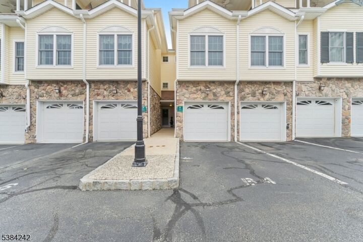Property Photo: 91 Roseland Ave B4 NJ 07006