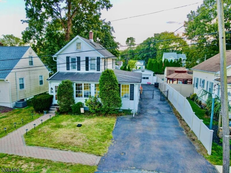 Property Photo:  31 Poplar St  NJ 07403 